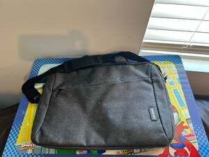 Lenovo 15.6 Inch Laptop Casual Toploader T210 Case Messenger Bag Grey